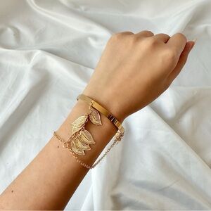 Gold Leaf Bracelet